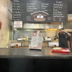 Monroe's Hotdogs & Billiards