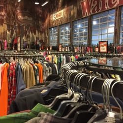 Bass Pro Shops