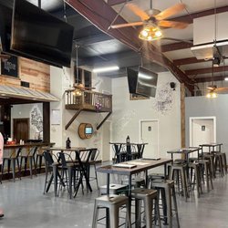 Splinters Axe House And Tavern