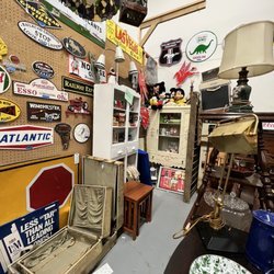Big Peach Antique Mall