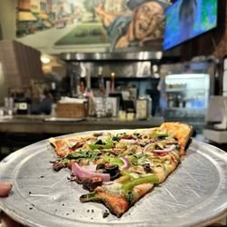 Slices Pizzeria